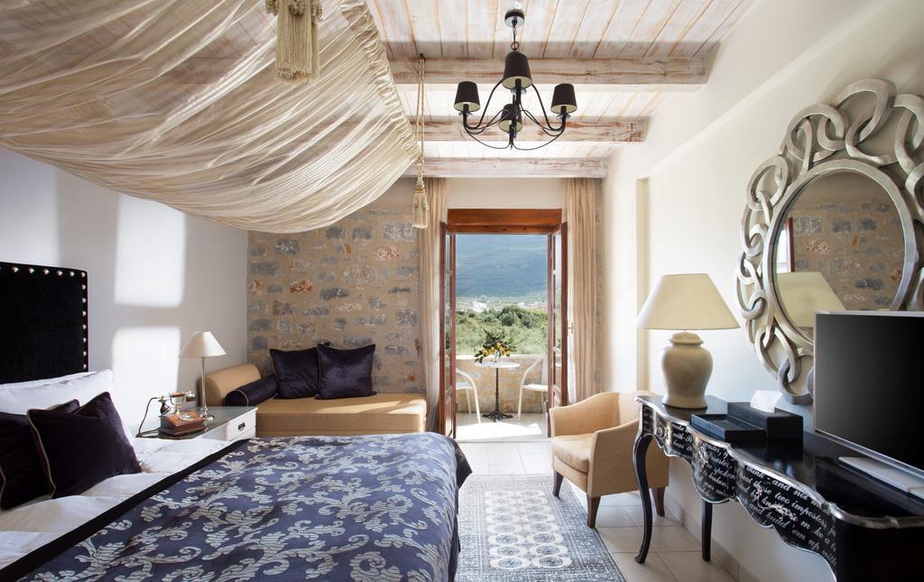 Porto Vitilo Boutique Hotel Karavostasi  Екстер'єр фото